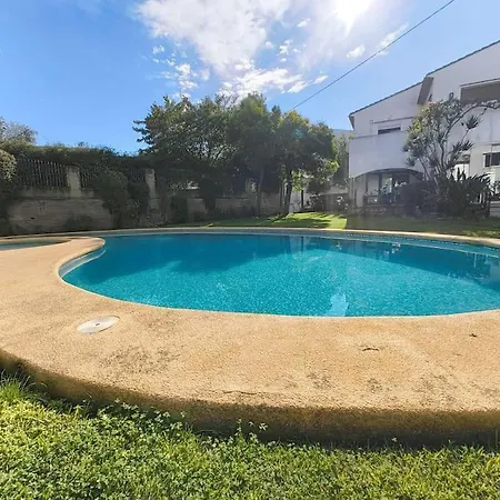 Casa Linda Апартаменты *