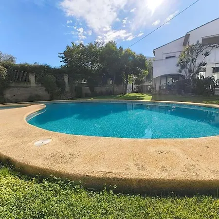 Casa Linda Apartment *